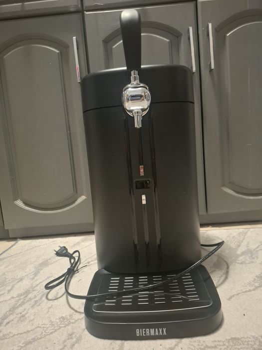 Машина за наливна бира