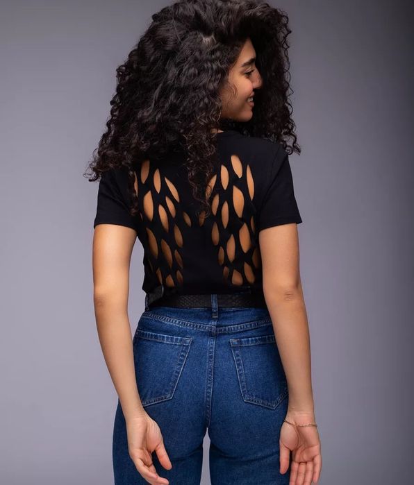 Продам футболки кофты