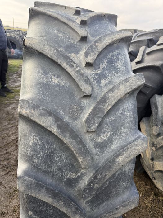 460/85r34 vredestein