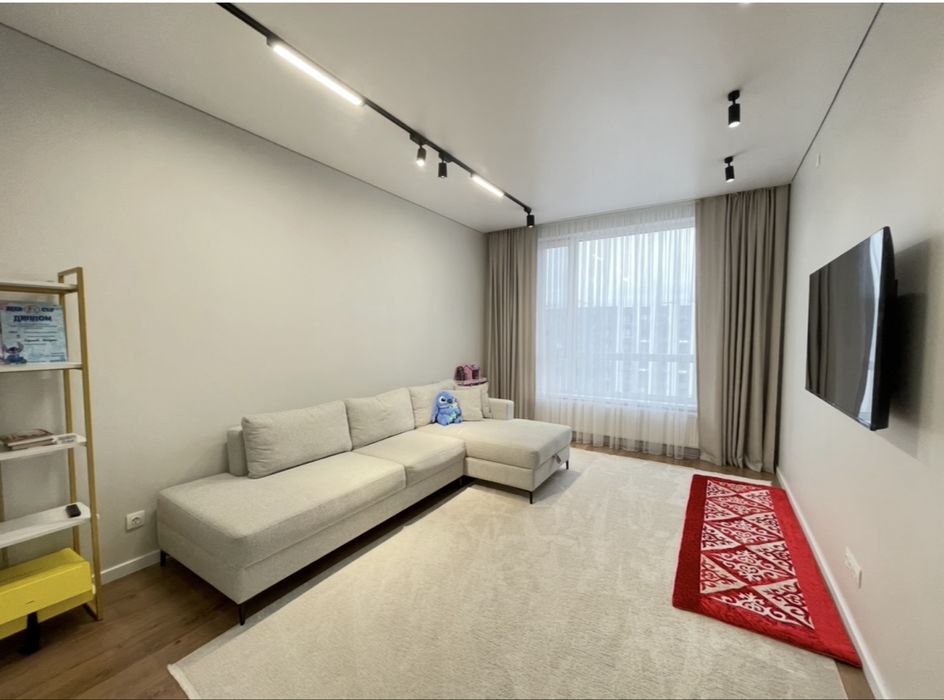 Диван 3,2 метра угловой