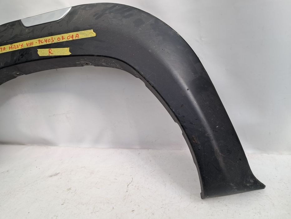 Лайсна калник Toyota Hilux 2019/2025г