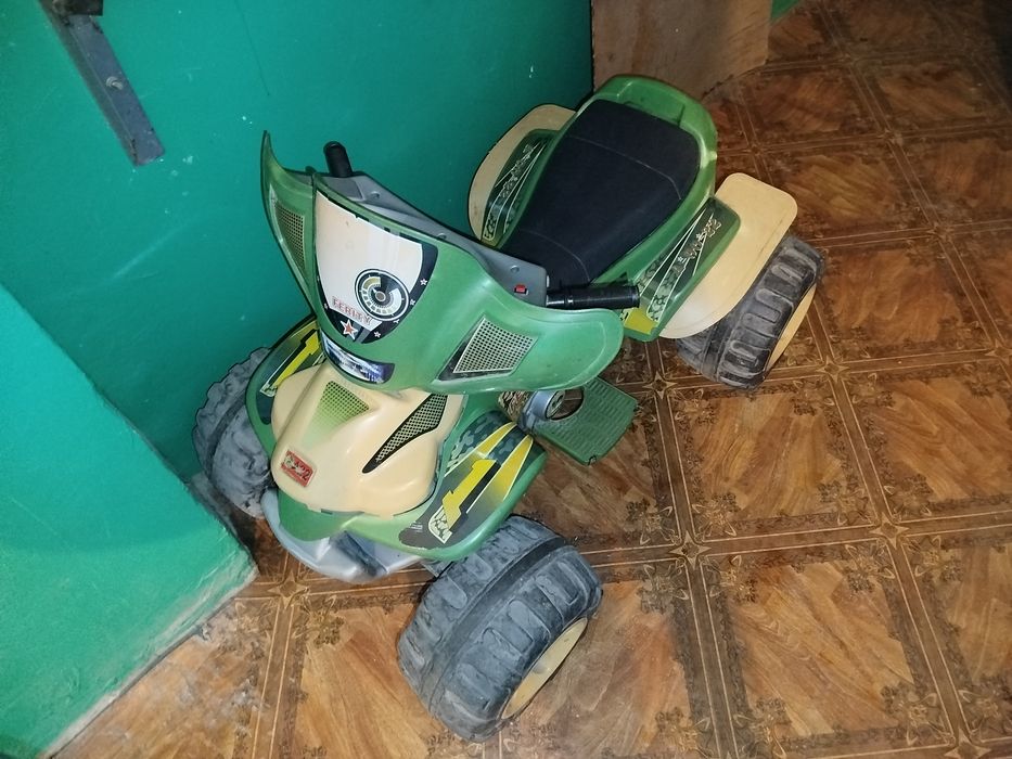 Детский квадроцикл (электро, 6V/12V)