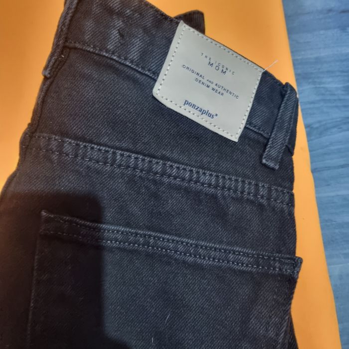 Blugi cu strasuri xs