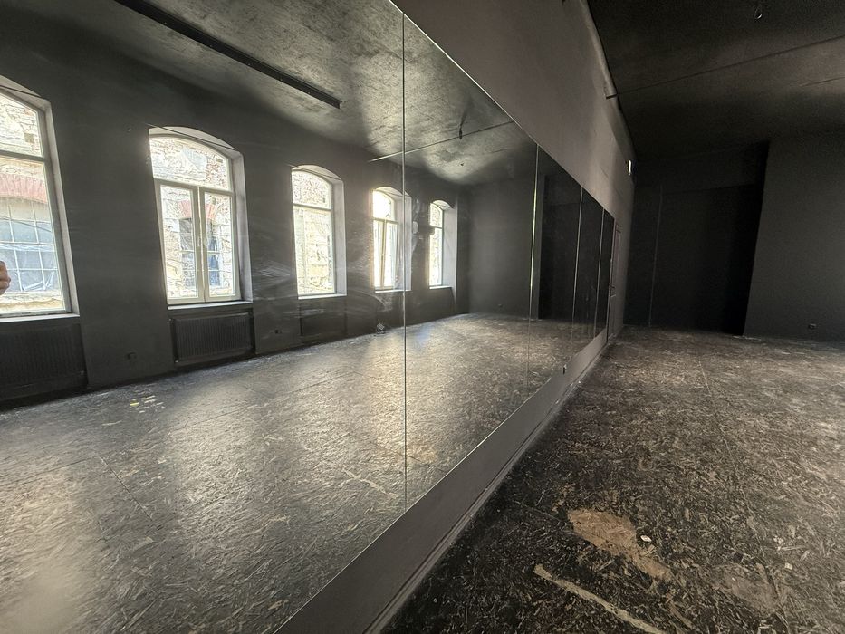 Sala de repetitii / dans / teatru / muzica / aerial