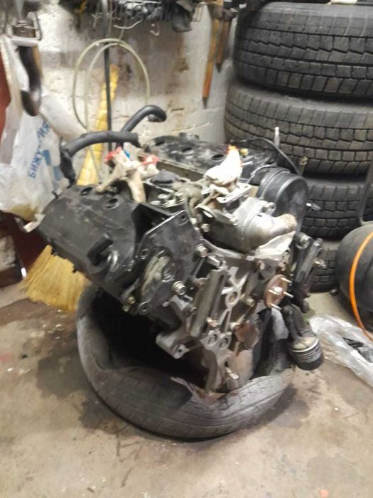 Мотор на Монтеро Спорт