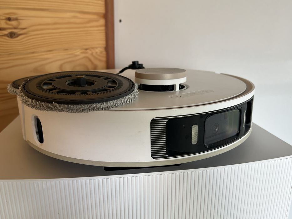 Robot de aspirare cu mop Dreame L20 Ultra - defect - pentru piese