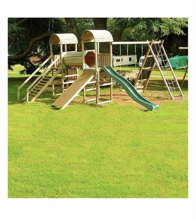 Газон Dlf Playground