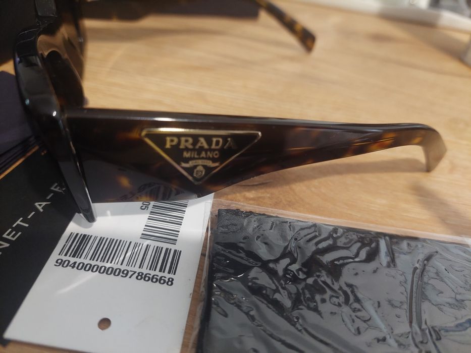 Prada оригинальные солнцезащитные очки