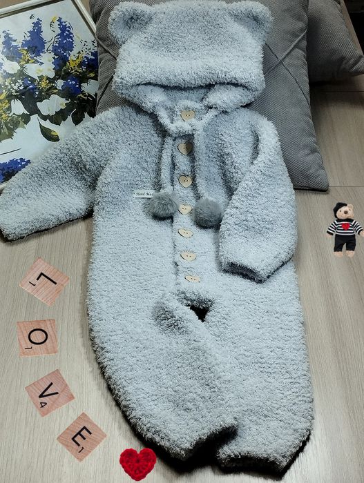 Детский вязаный комплект