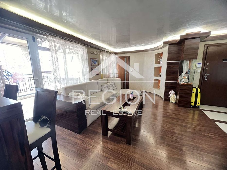 Продава се Тристаен апартамент в Варна, Възраждане 1 - 115 кв.м за 2609 €/кв.м - Снимка #2