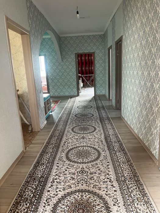 Үй сатылады. Продается дом.