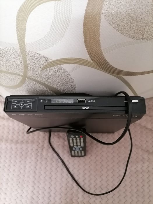 DVD în stare fb cu loc  de stik