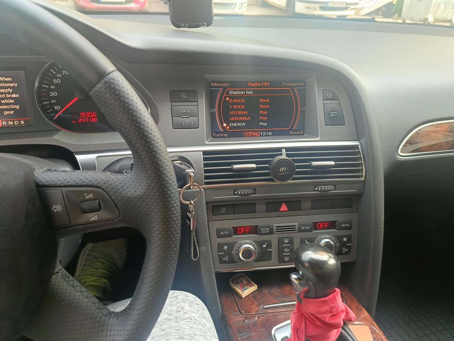 Audi a6 3.2 бензин