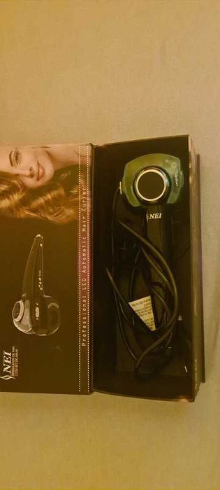 Ondulator de păr NEI – bucle frumoase în câteva minute!