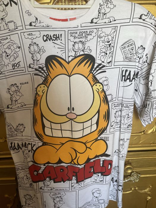 Tricou cu garfild !