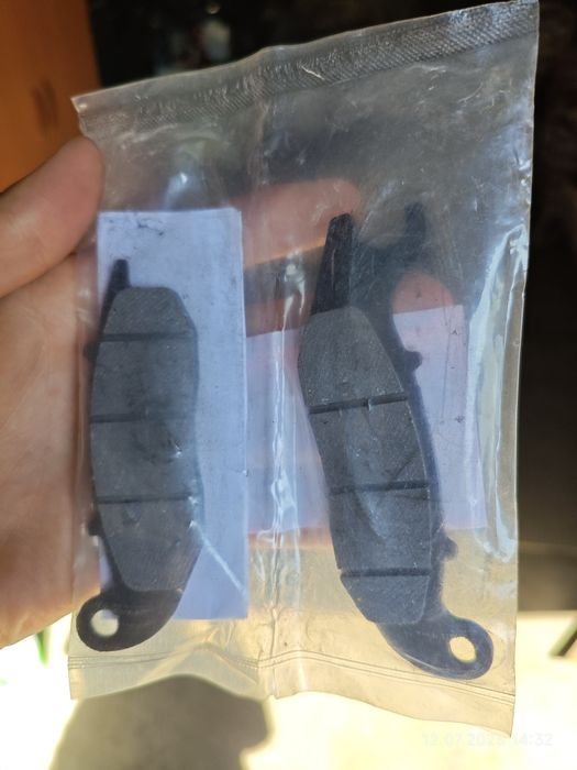 Передние колодки Honda ADV 150