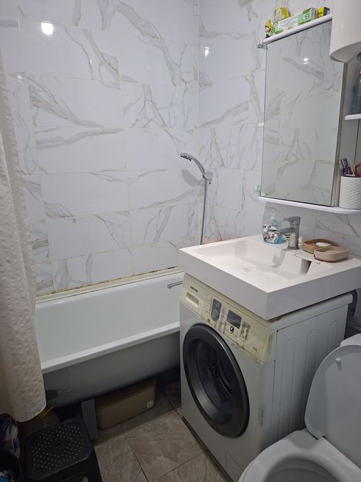 Срочно продаю 3 комн квартира