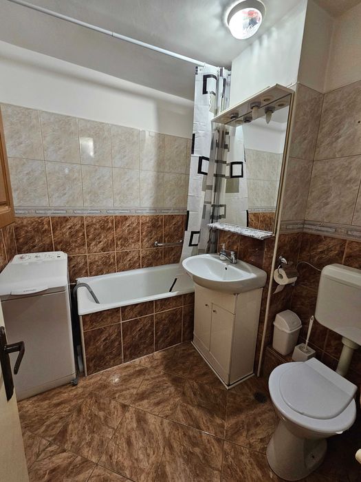 Ap. cu 3 camere de inchiriat cartier Astra