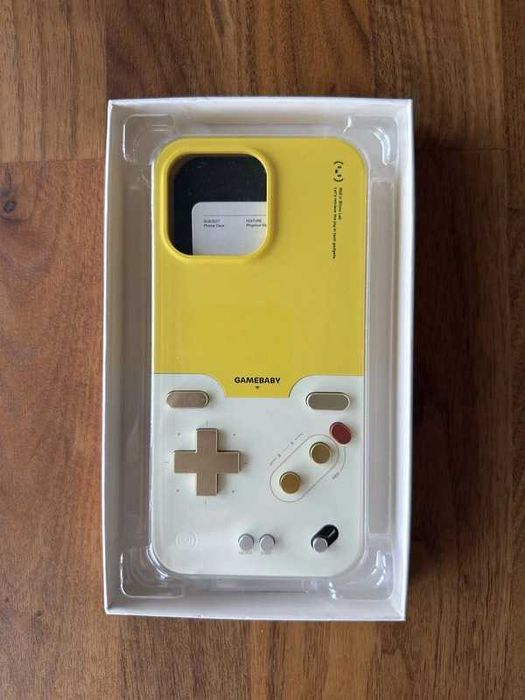Bitmo Lab GameBaby, husă controller retro pentru iPhone 16 Pro Max