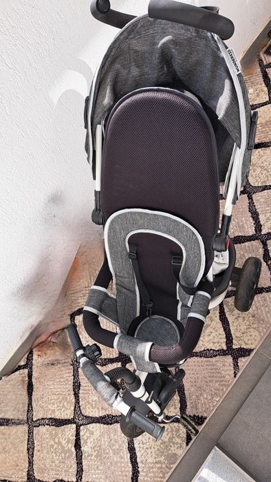 Tricicleta pentru copii