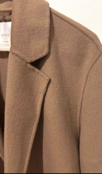 Пальто без пояса  Mango