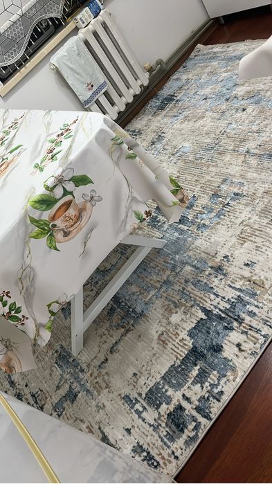 Срочно Продам почти новый ковер 2/3