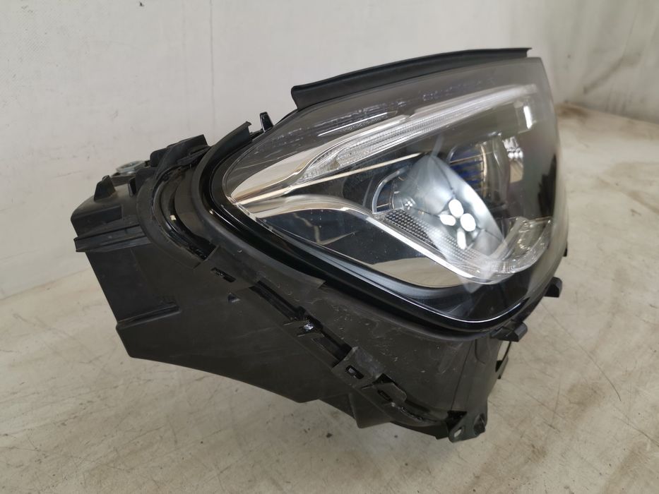 Фар Дясно Мултибийм Лед Мерцедес-Бенц ГЛЦ 1 [фейслифт] / Mercedes-Benz