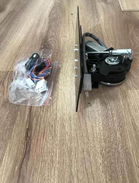 Откидная рамка, механическая рамка. Откидной подномер