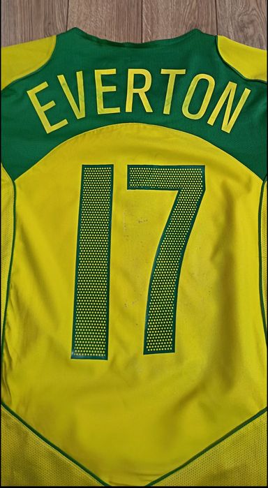 Фланелка на Бразилия с името на Everton Bala, Levski