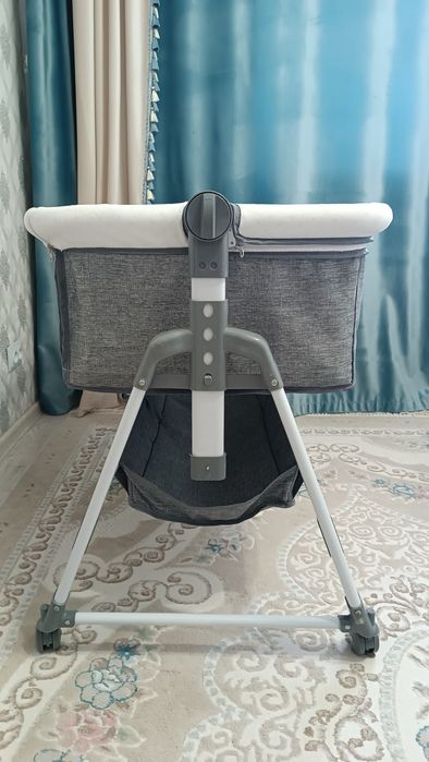 Кровать,   манеж