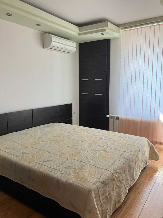 Продава се Двустаен апартамент в Варна, Базар Левски - 63 кв.м за 3937 €/кв.м - Снимка #7