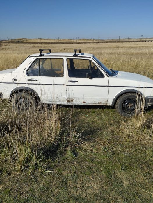 Jetta продается или обмен на скот.