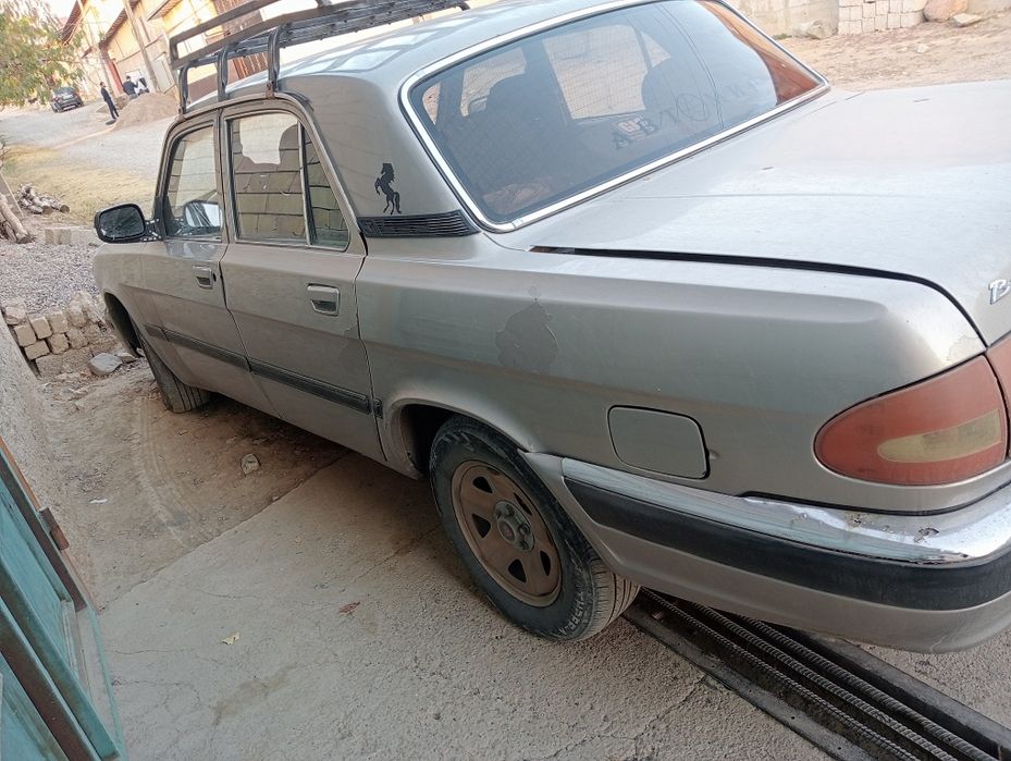 Volga 31105 holati yaxshi