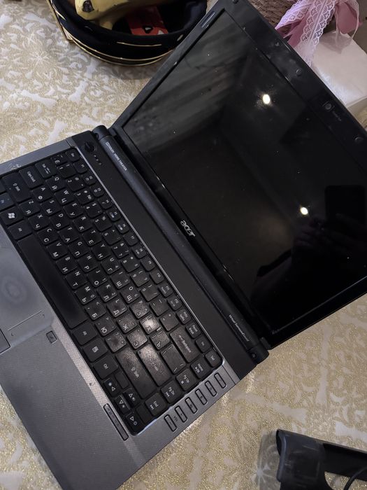 Ноутбук в рабочем состоянии