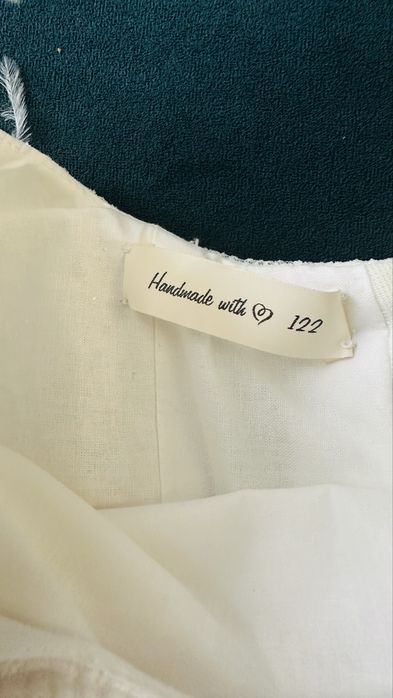 Продам бальное платье, рост 122