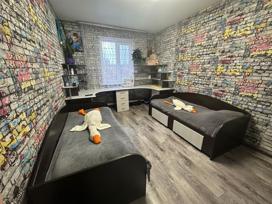 Продам мебель в детскую комнату.