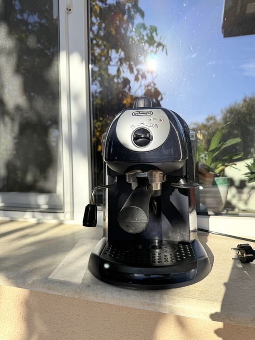 Кафемашина DēLonghi