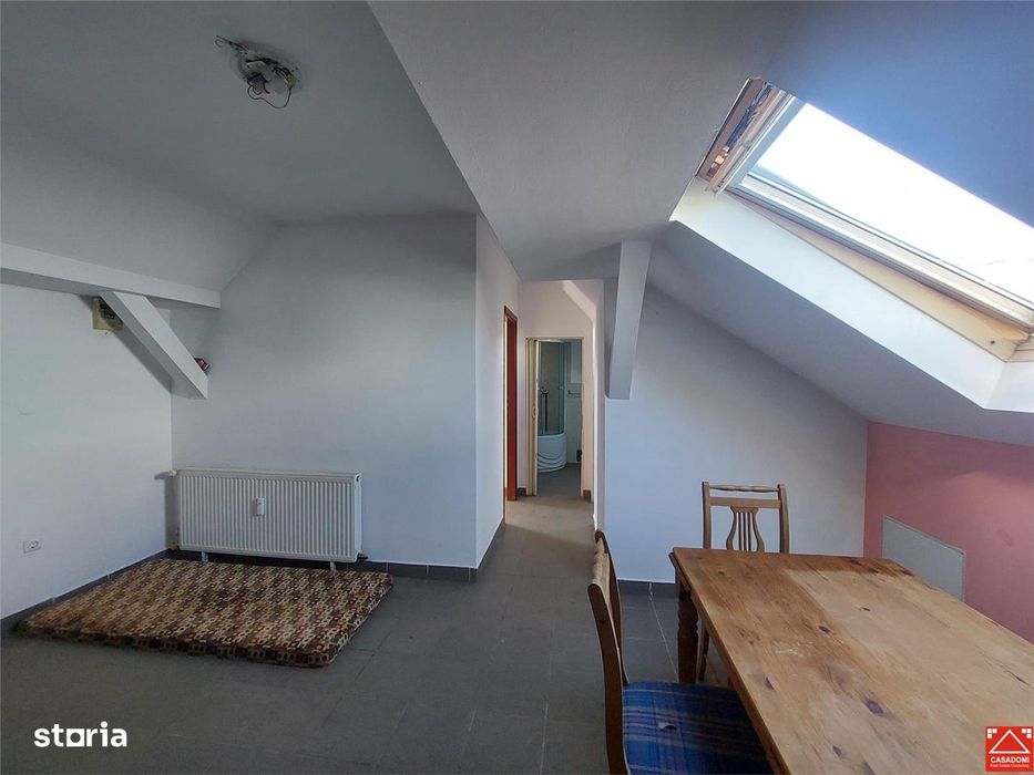 Apartament la mansarda, ultracentral