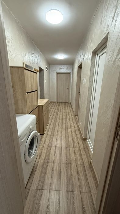 Дава се под наем Двустаен апартамент в Враца, Център - 68 кв.м за 398.82 € - Снимка #7