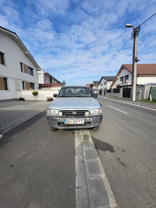 Vand mazda bt 2000