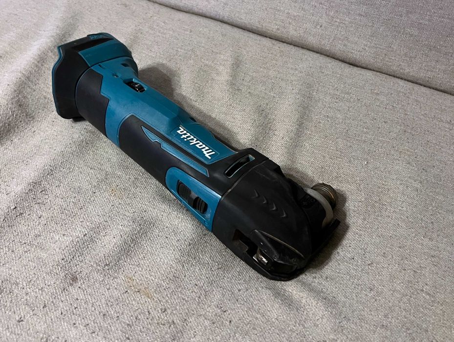 Makita DTM51 Unealta Multifunctionala Oscilanta 18V LXT