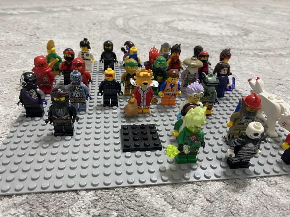 Продам лего оригинал и ниндзяго и тд