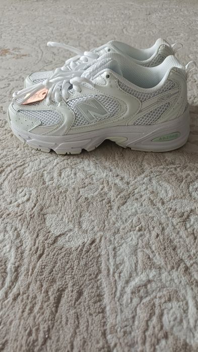 Продам кроссовки new balance