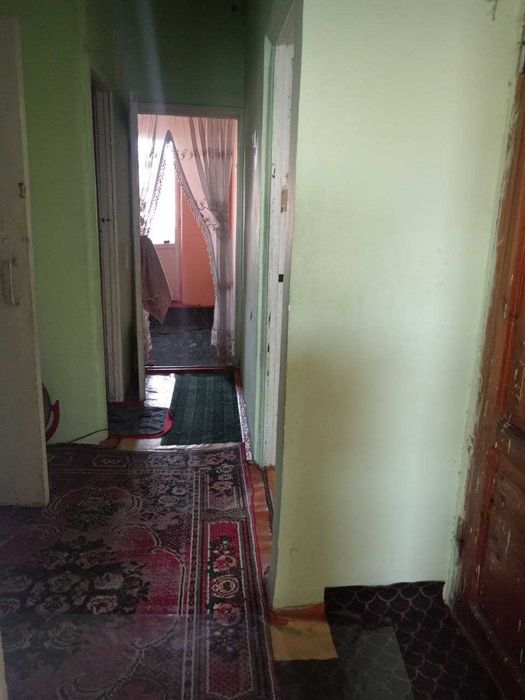 Uy Srochni sotiladi.