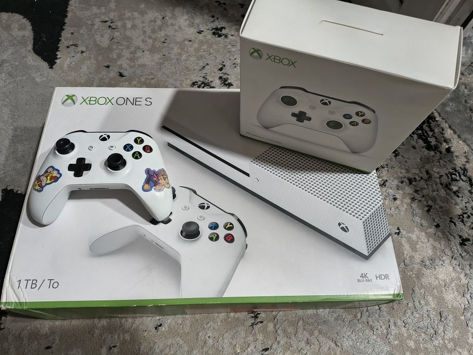 Consola Xbox one s 4k 1tb