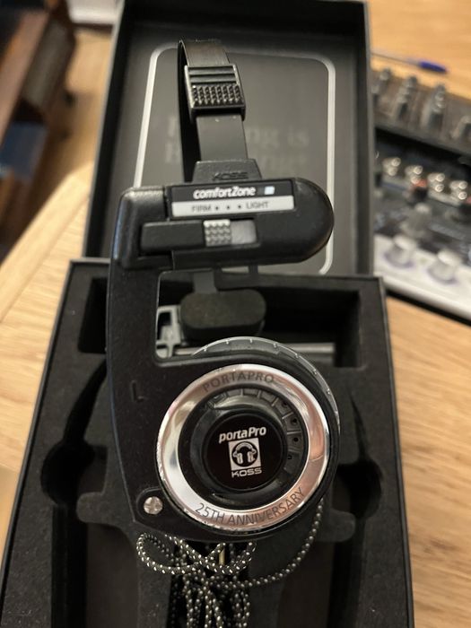 Слушалки KOSS porta pro 25th universary edition