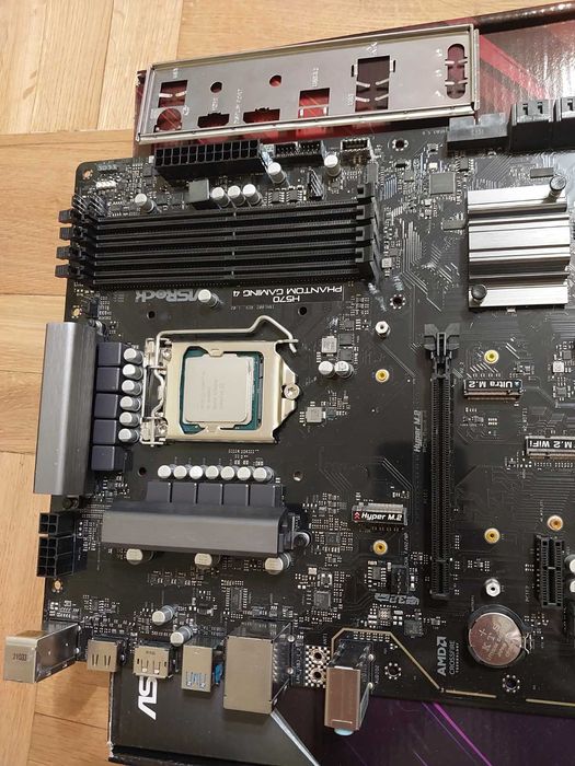 Intel Core i9 10900KF + AsRock H570 Phantom Gaming 4