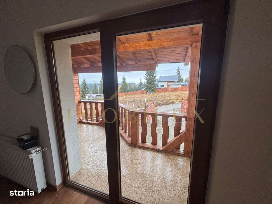 Casa tip Vila 420mp, 14 camere, 12 bai, teren 1000mp, zona Belis