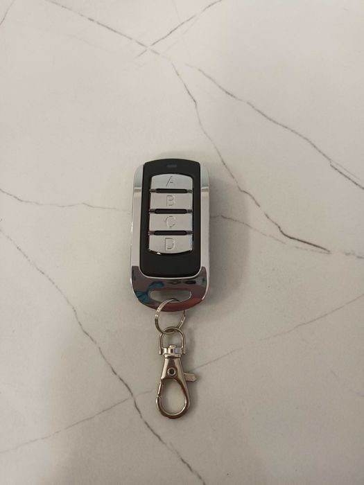 Дистанционно управление с 4 кода 315MHz,390MHz,433MHZ,868MHz