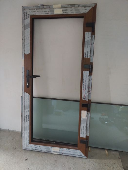 Ușă termopan/tripan 5 camere standard- stejar auriu